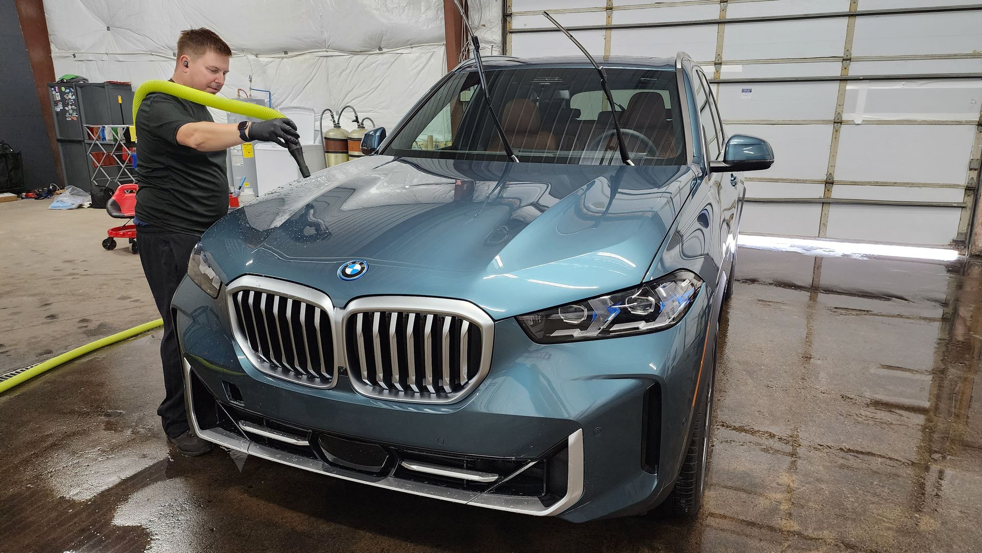 DIY vs. Professional Auto Detailing: Pros, Cons, and Costs Explained