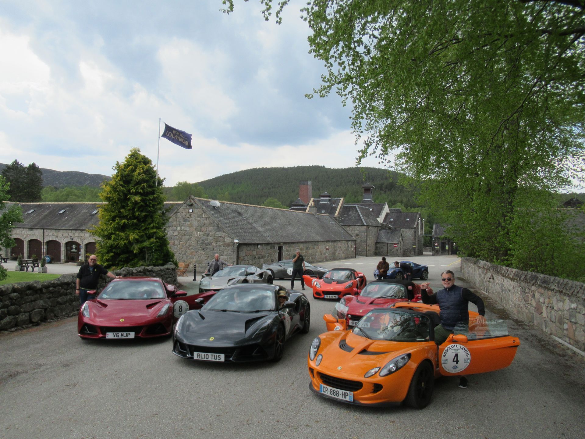 Royal Lochnagar Distillery Absolute Lotus