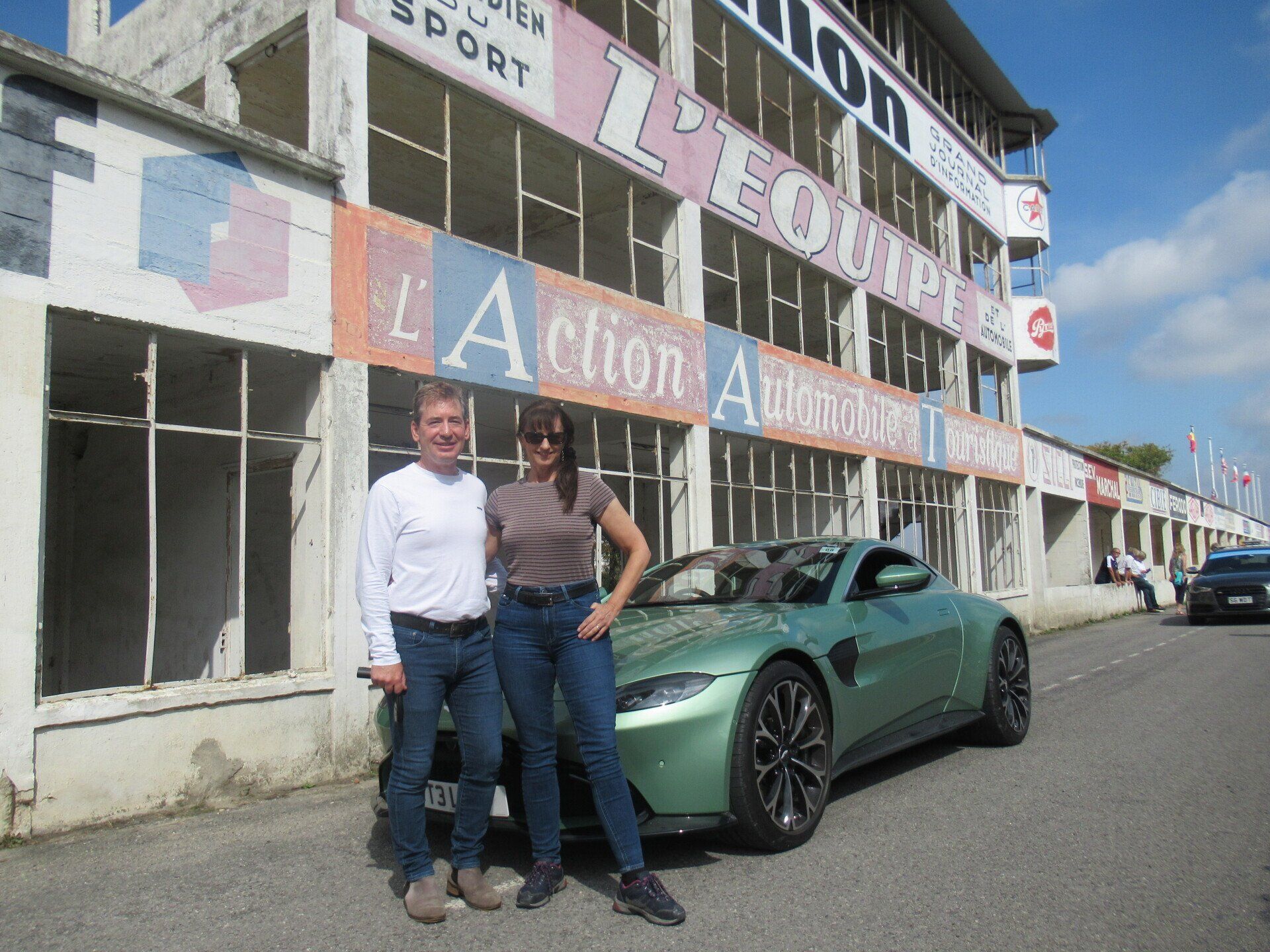 Reims Champagne Tour - Classic Car Tours
