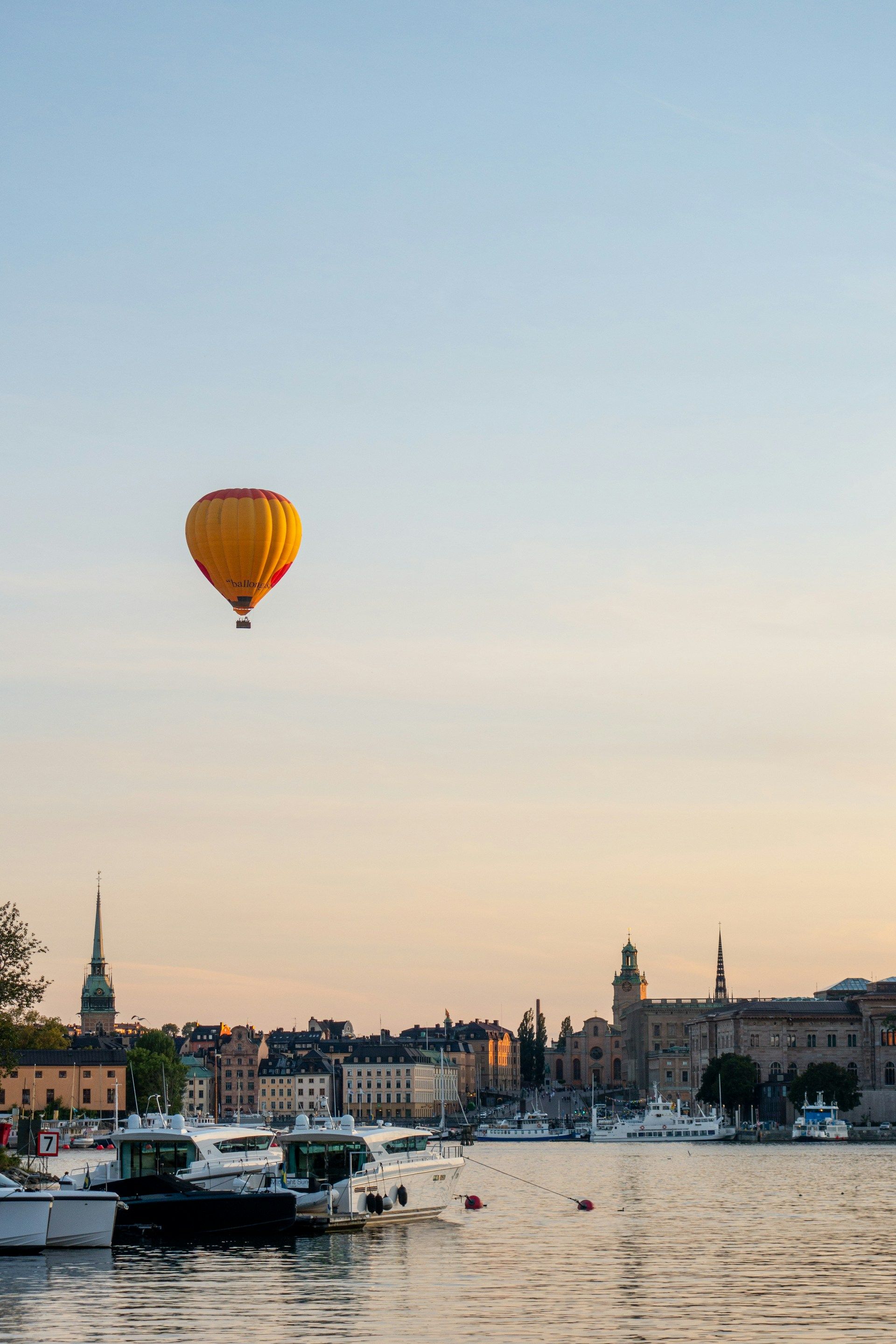 Varmluftsballong over Stockholm