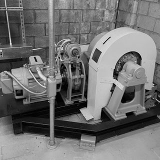 Hollister Whitney Geared Elevator Machine