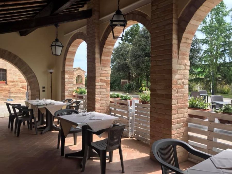 Outdoor restaurant