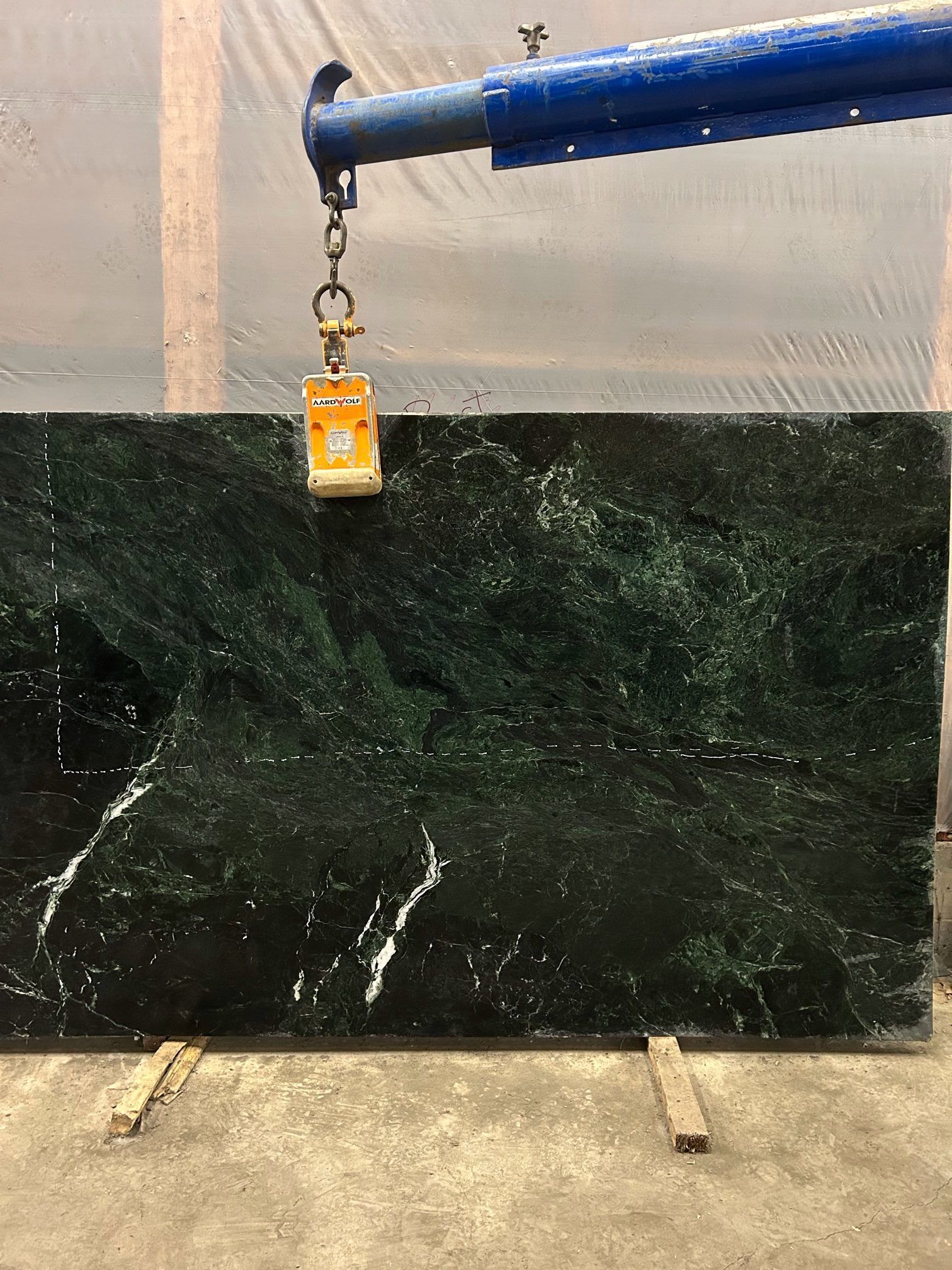 Verde Slab - Polished Slabs