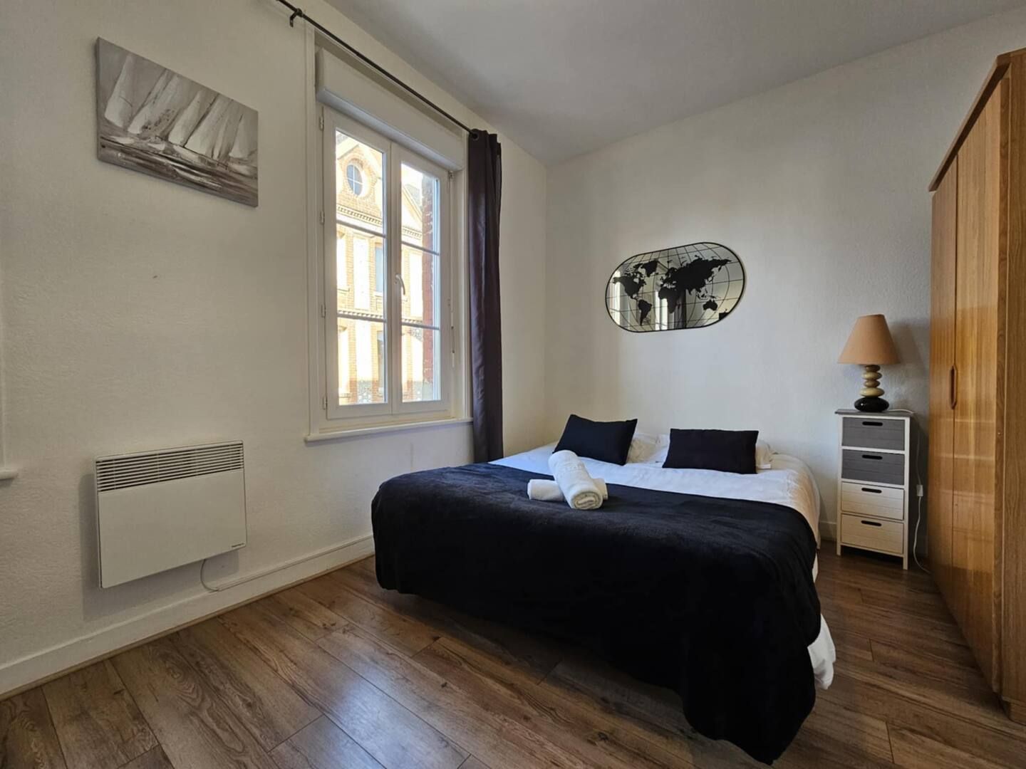 Chambre avec lit double