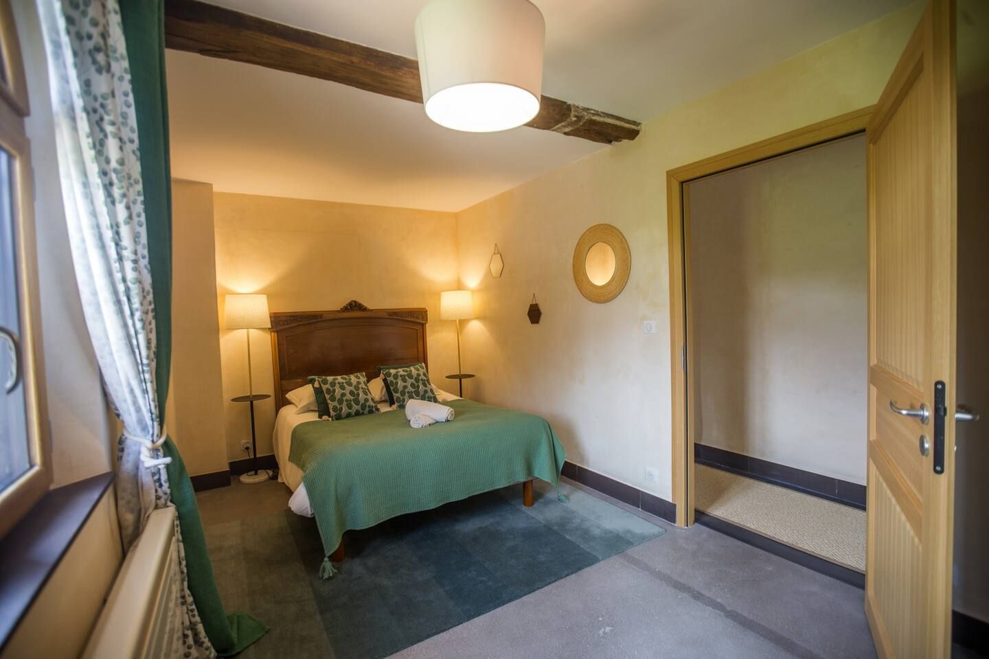 Intérieur d'une chambre du gite du domaine de la valaine à Etretat