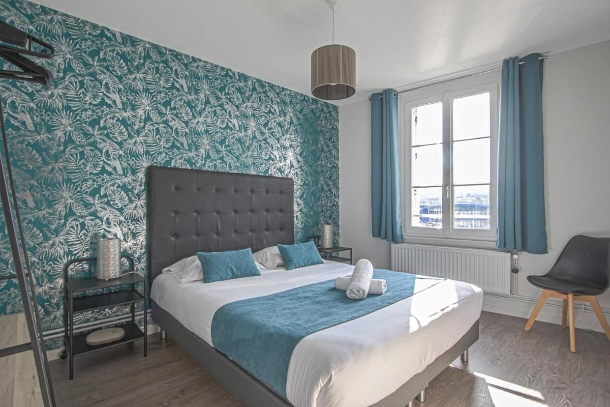 Chambre avec lit double et vue magnifique