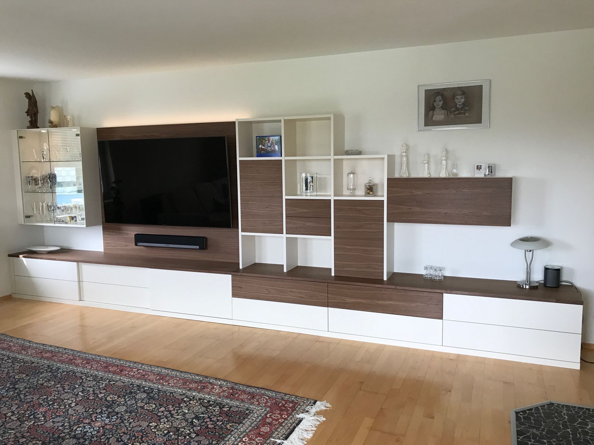 Maßmöbel Wohnzimmer vom Tischlermeister Möbel Galerie Neuhauser in Gerasdorf bei Wien