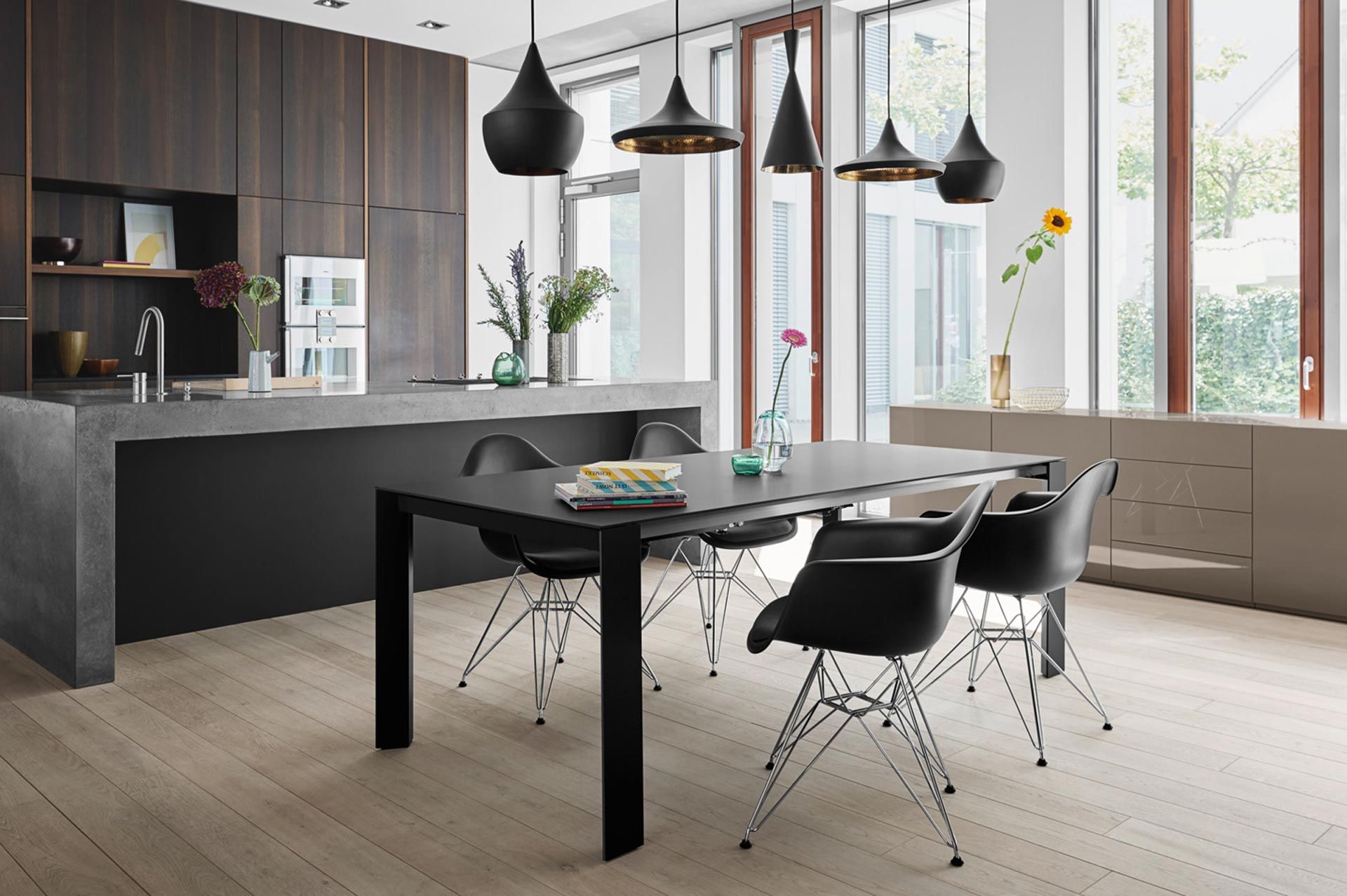 Soma Tisch