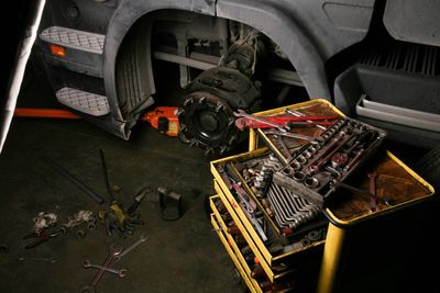 Repairing Truck Brake — Opelika, AL — Omni Fleet Services Repairing Truck Brake — Opelika, AL — Omni Fleet Services