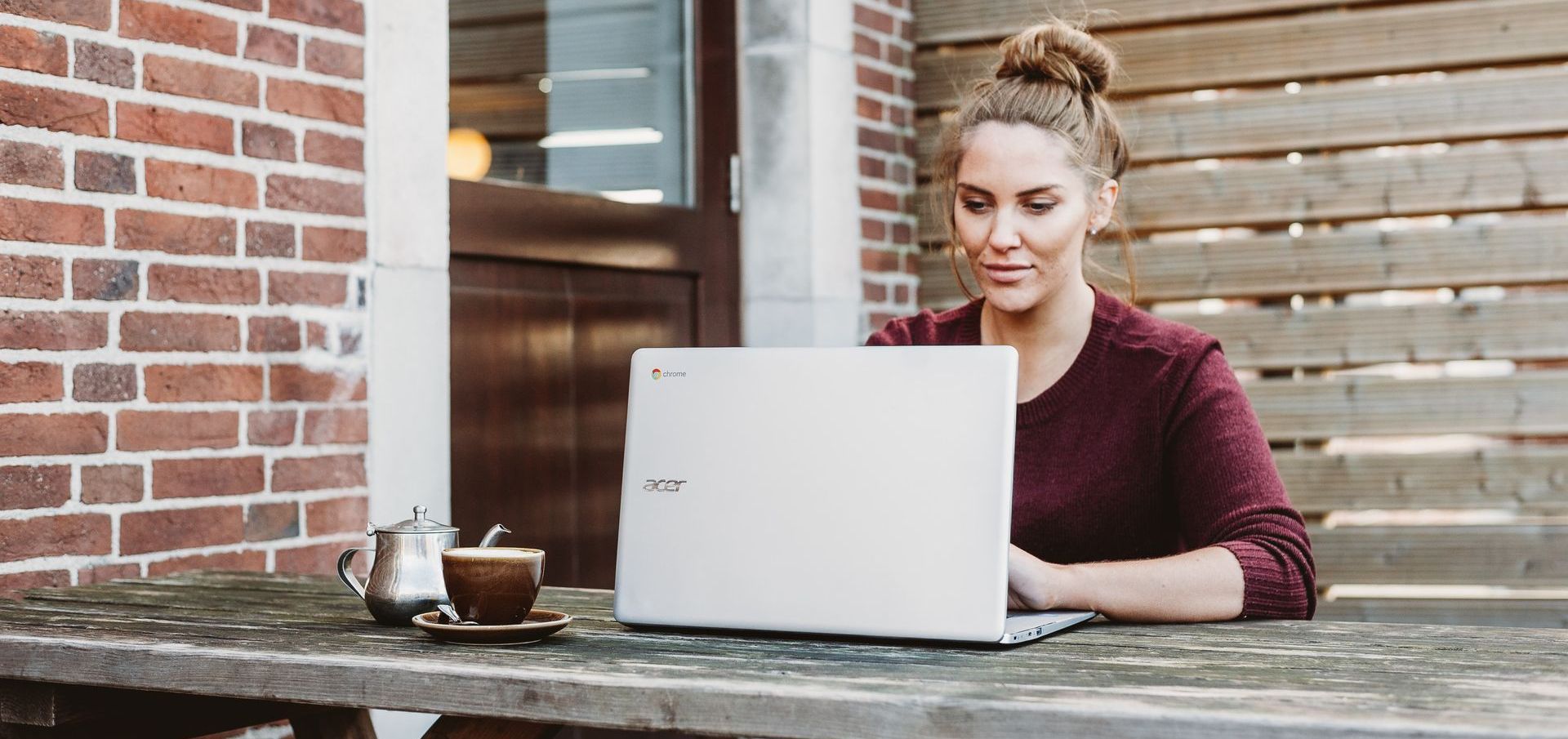 woman on laptop