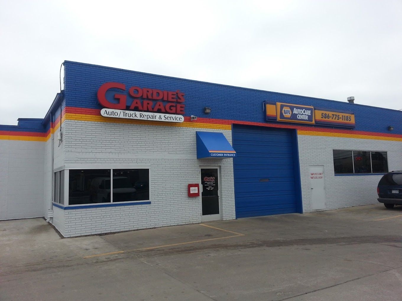 Gordie's Garage in Roseville, MI