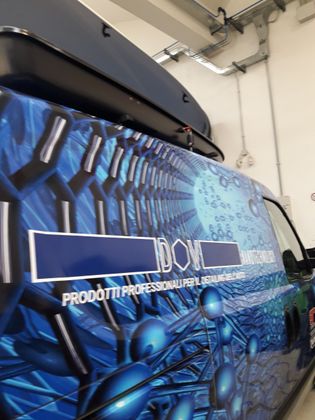 Furgone per pulizia tappezzeria auto in provincia di Prato
