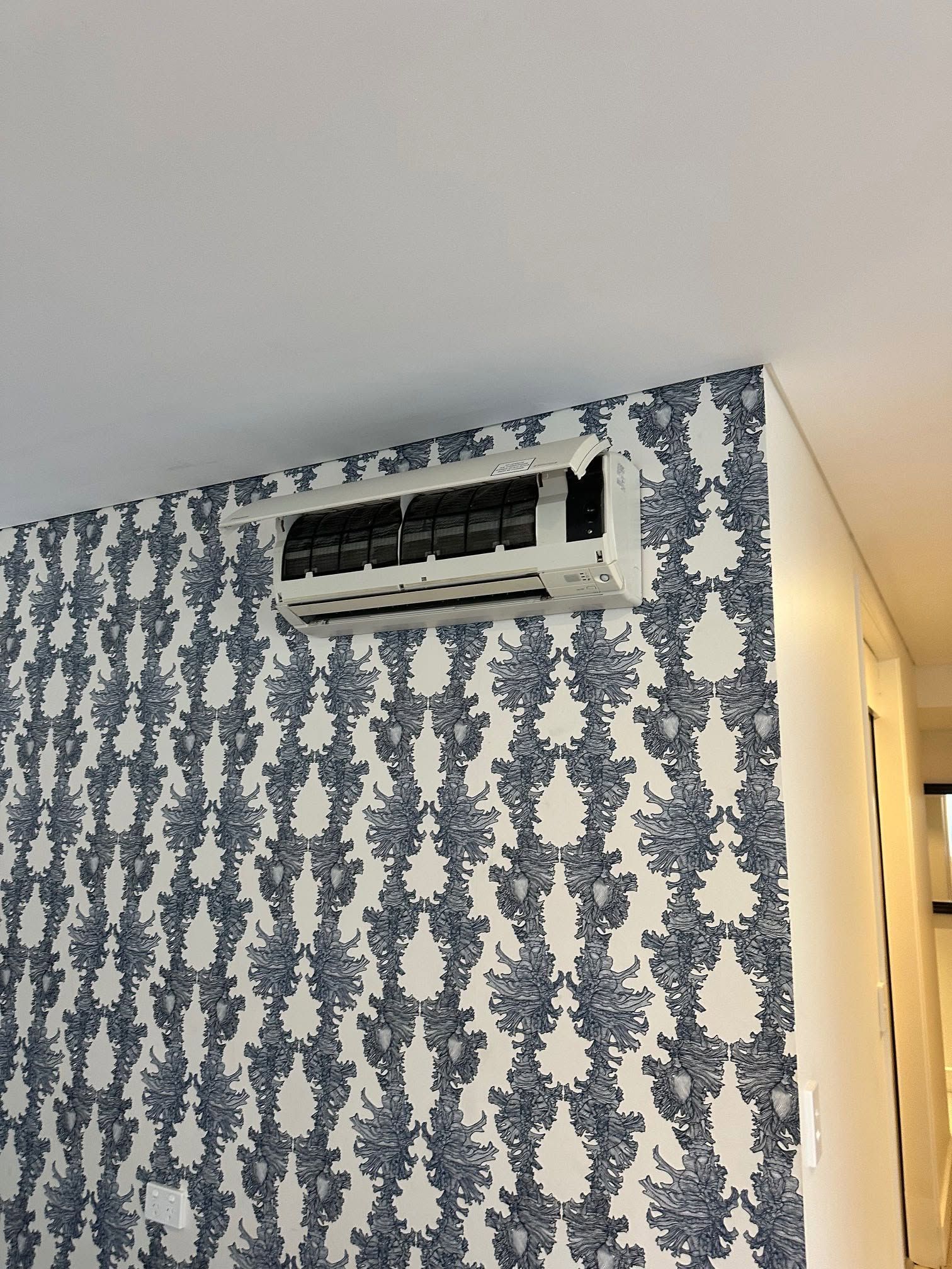 Mounted Inverter Air-Conditioner in Lismore