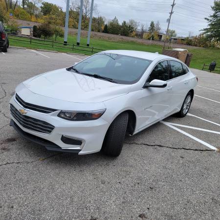 2017 CHEVROLET MALIBU LT - image 6