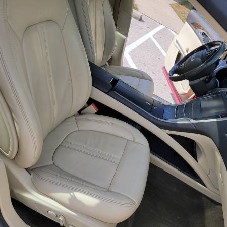 2017 LINCOLN MKZ - image 6