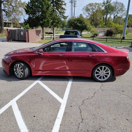 2017 LINCOLN MKZ - image 11