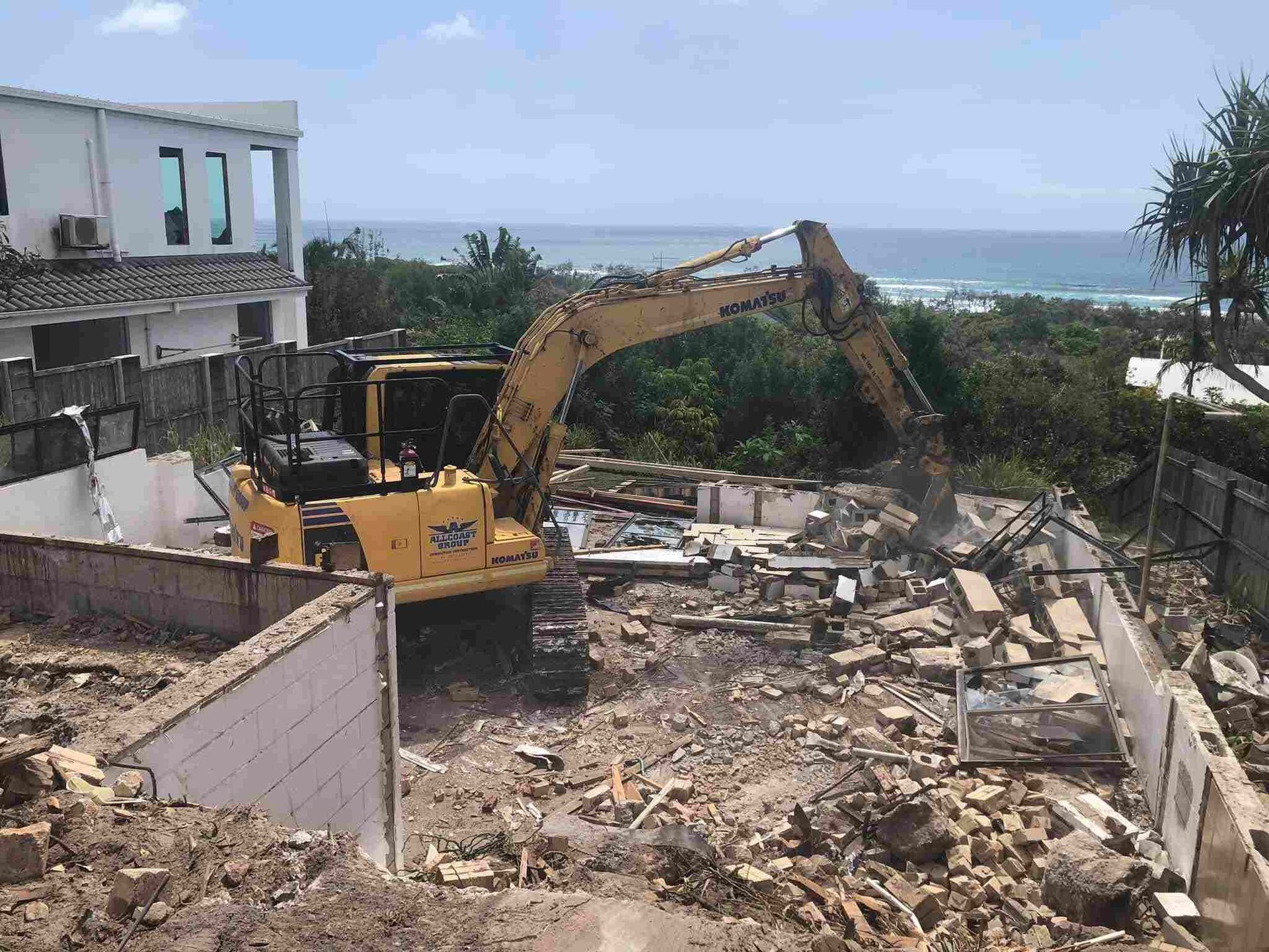 Demolition Contractors Sunshine Coast Clearing A Residential Property