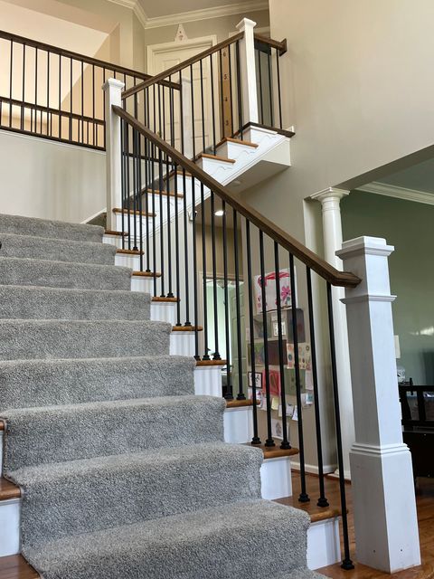 Modern Curve Stair Railing Modern Curve Stair Railing