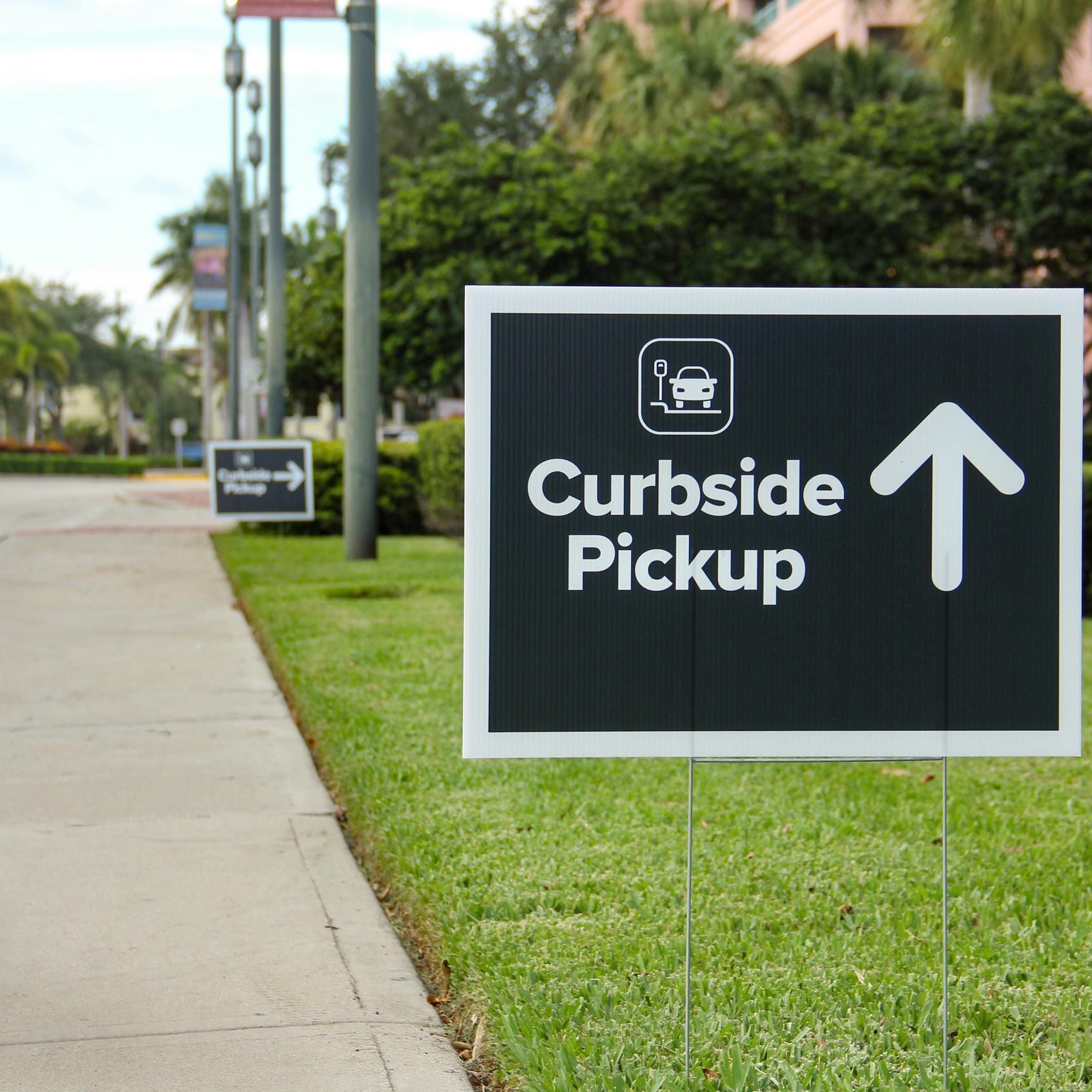 Custom-designed school signs from Tampa Bay Signs, LLC, by the side of a road in St. Petersburg, FL & Seminole, FL. Custom-designed school signs from Tampa Bay Signs, LLC, by the side of a road in St. Petersburg, FL & Seminole, FL.