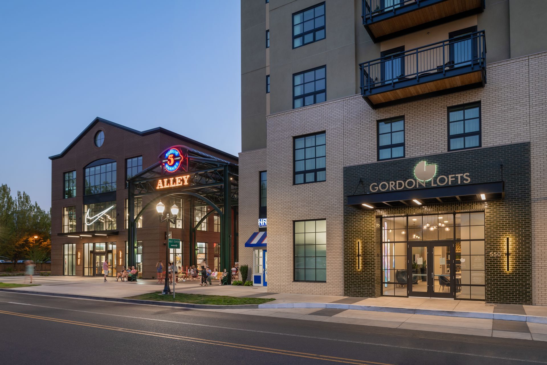 exterior photo of 5th street buildings and gordon lofts