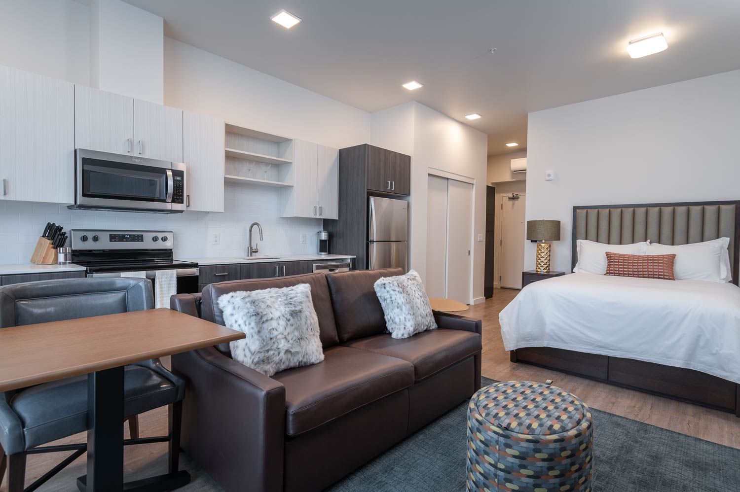 photo of furnished studio