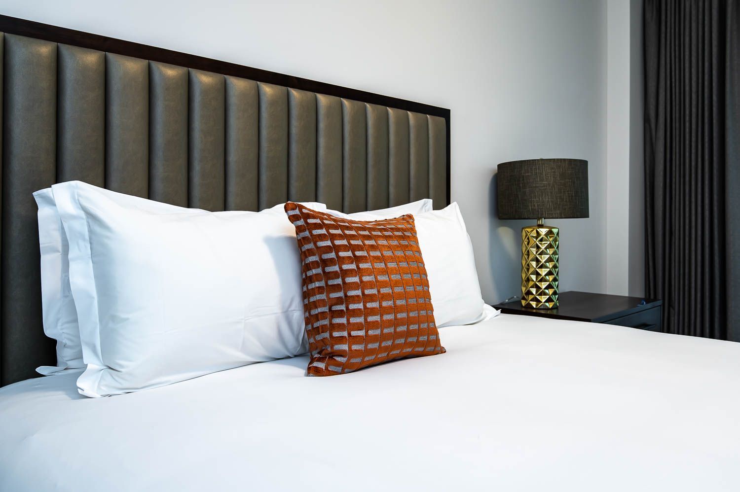Photo of Bed, click here to view Gallery