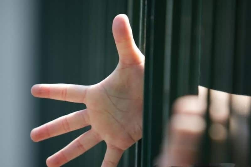 Bambini in carcere mai