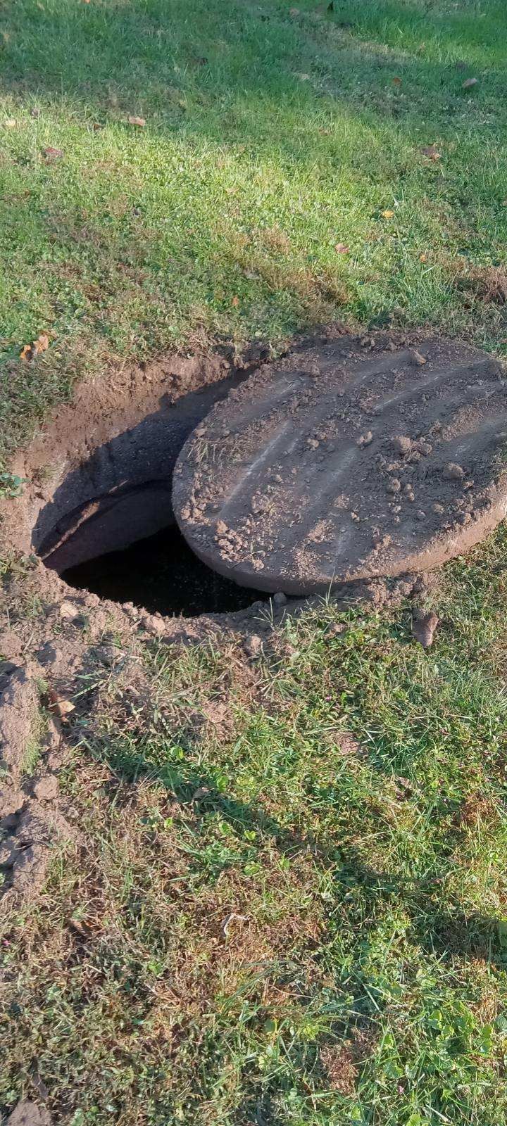 Hall's Septic Services 25