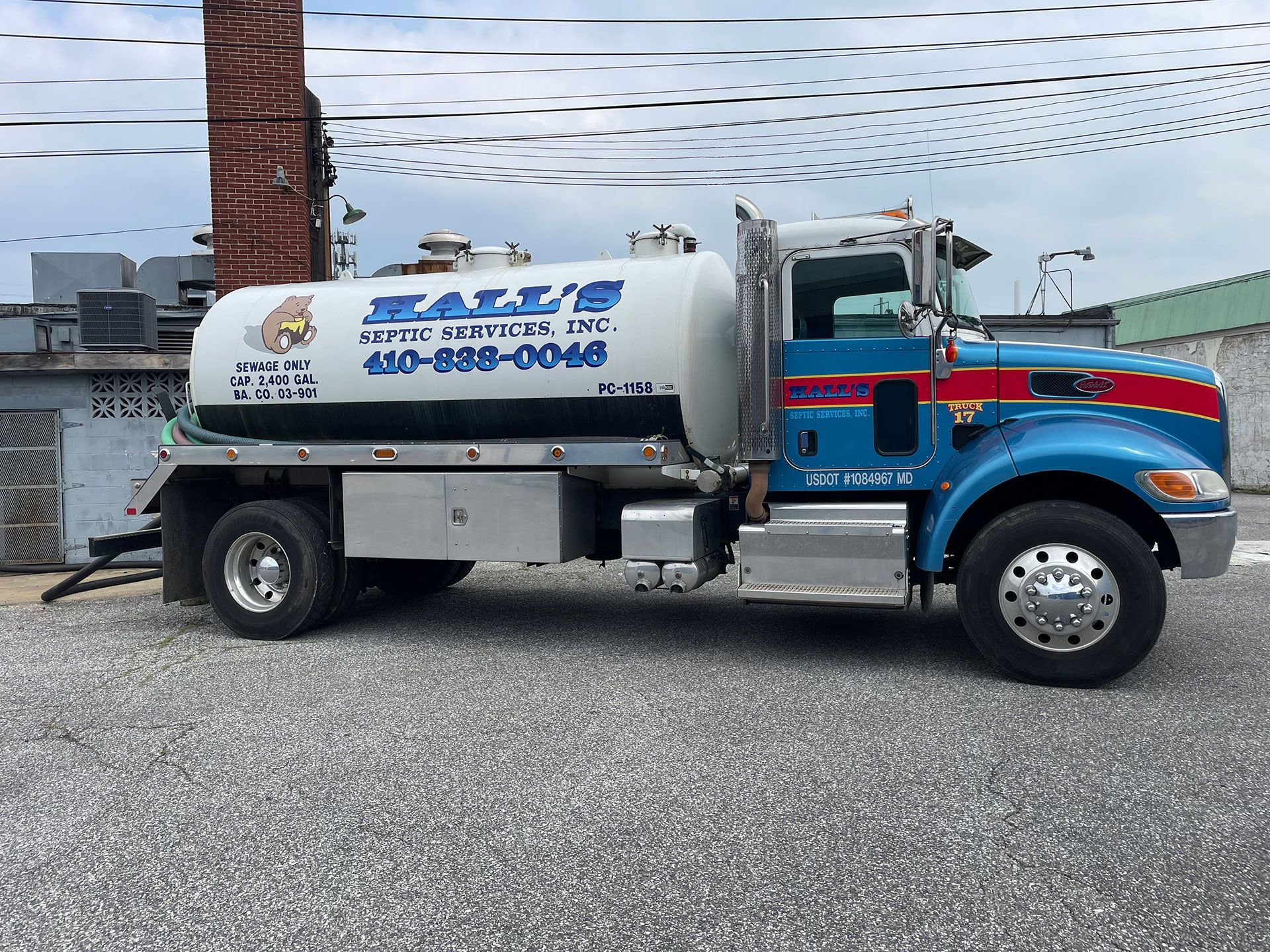 Hall's Septic Services 74
