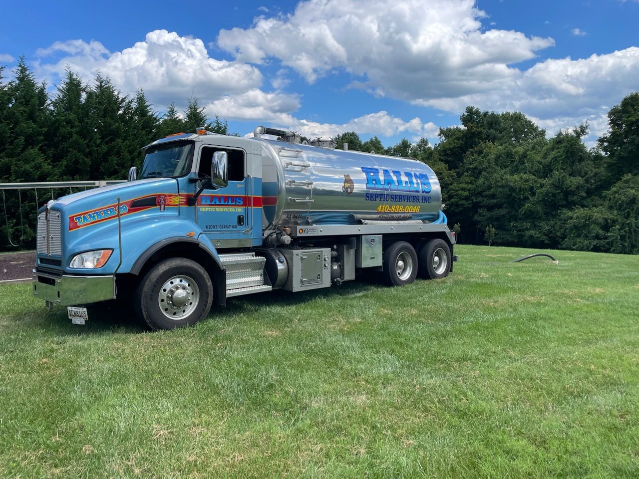 Hall's Septic Services 78