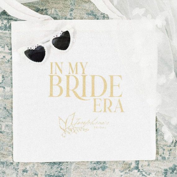 A piece of paper that says in my bride era
