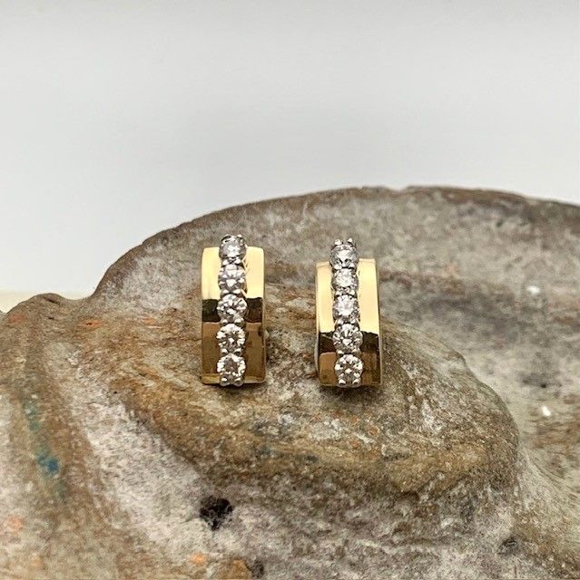 earring