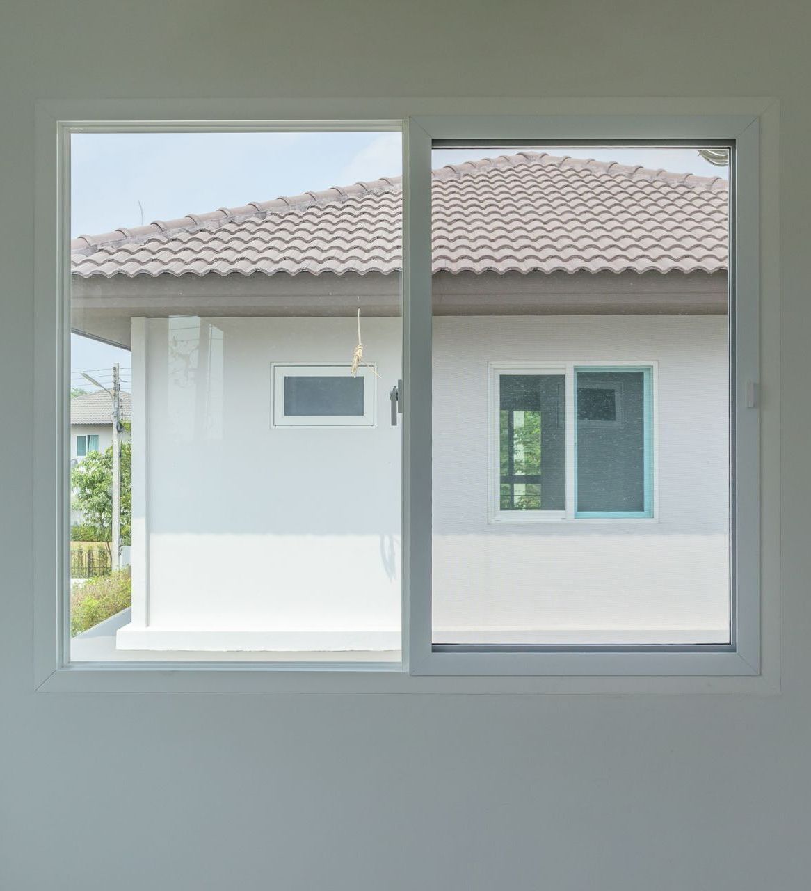 installation of front door