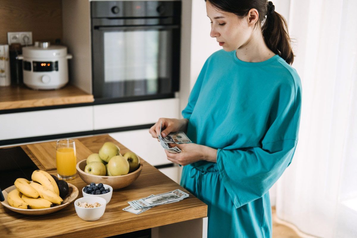 mindful spending tips