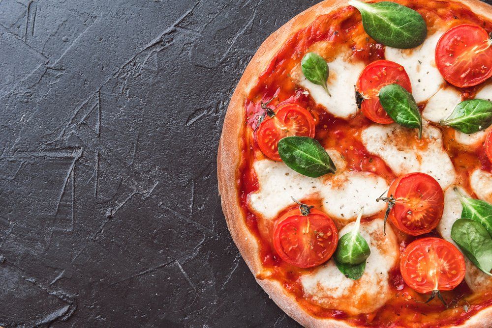 pizzeria con forno a legna