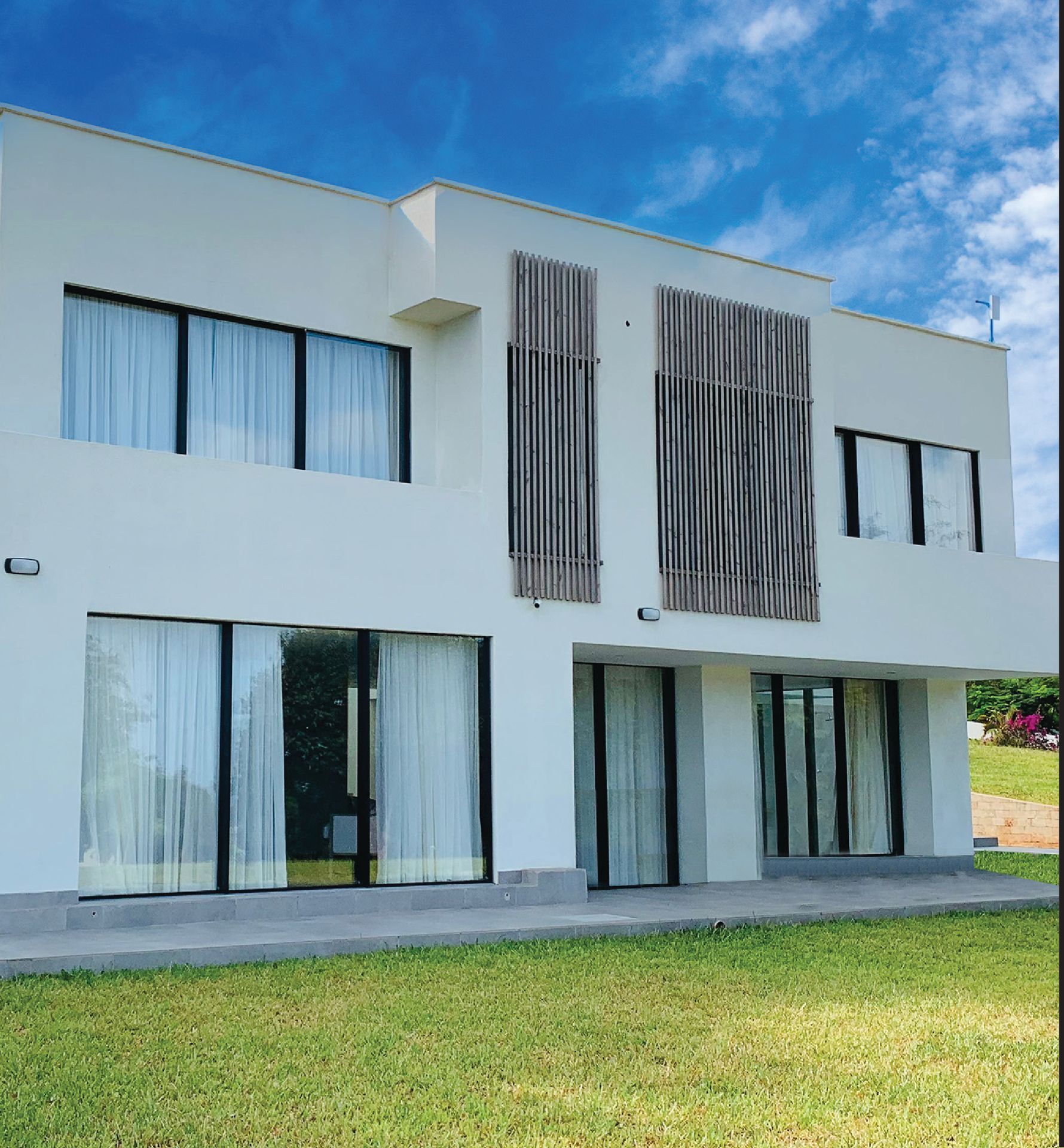 Vetro Slide windows and doors villa project UAE