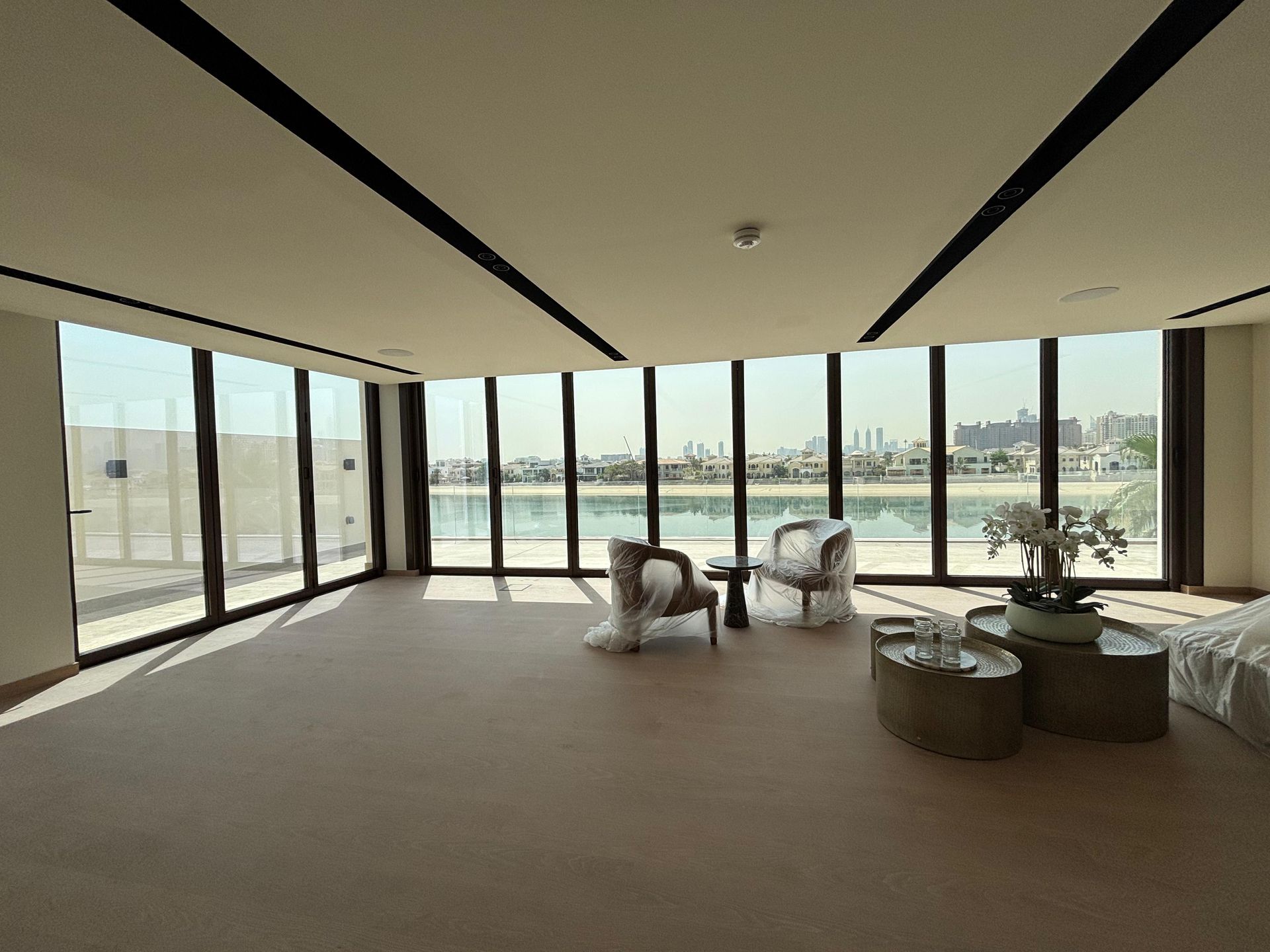 Slim 20mm sliding system Palm Jumeirah