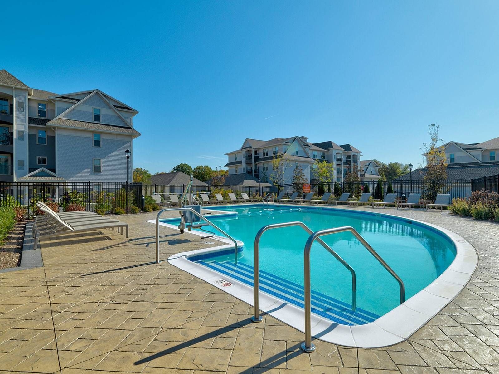 Traders Row outdoor swimming pool with beautiful views