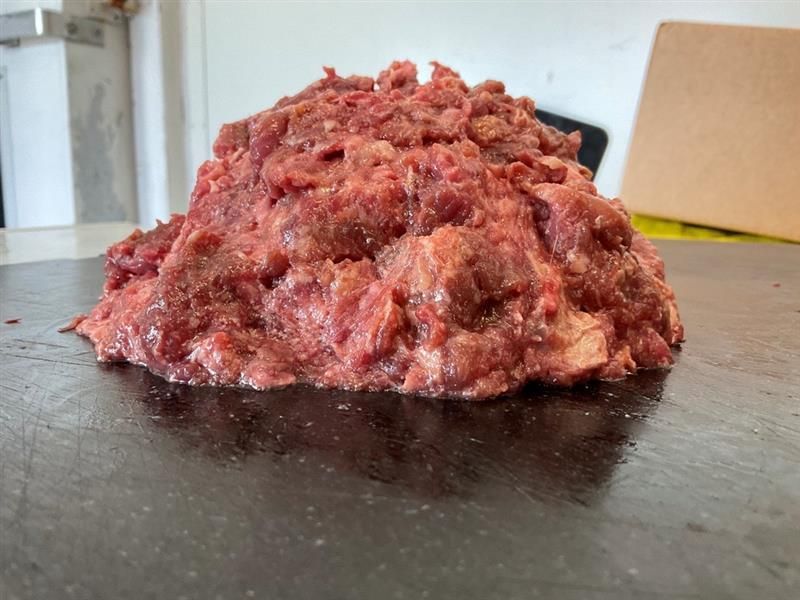 Chicken & Roo Fresh Unbagged — NQ GAME MEAT in Currajong, QLD