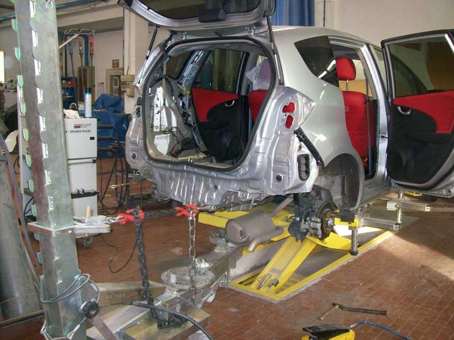 riparazione auto