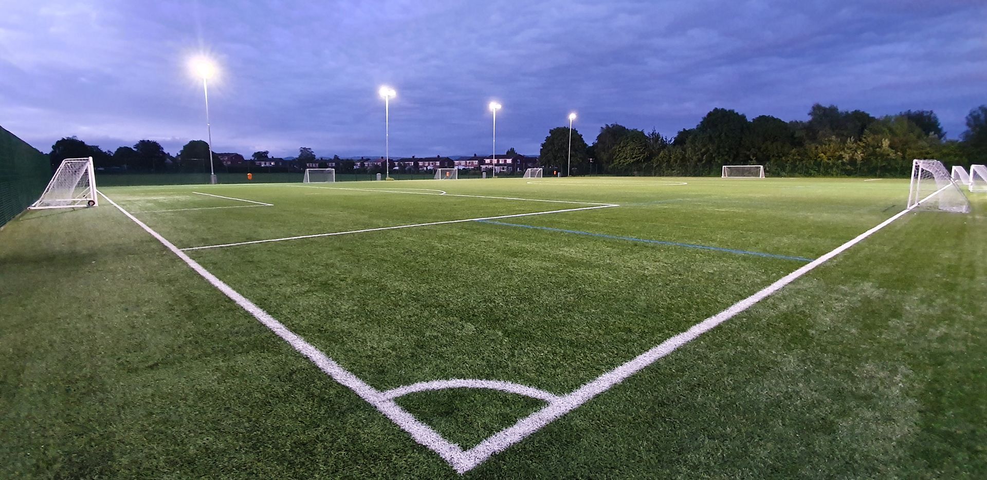 ILLUMINAZIONE IMPIANTI SPORTIVI