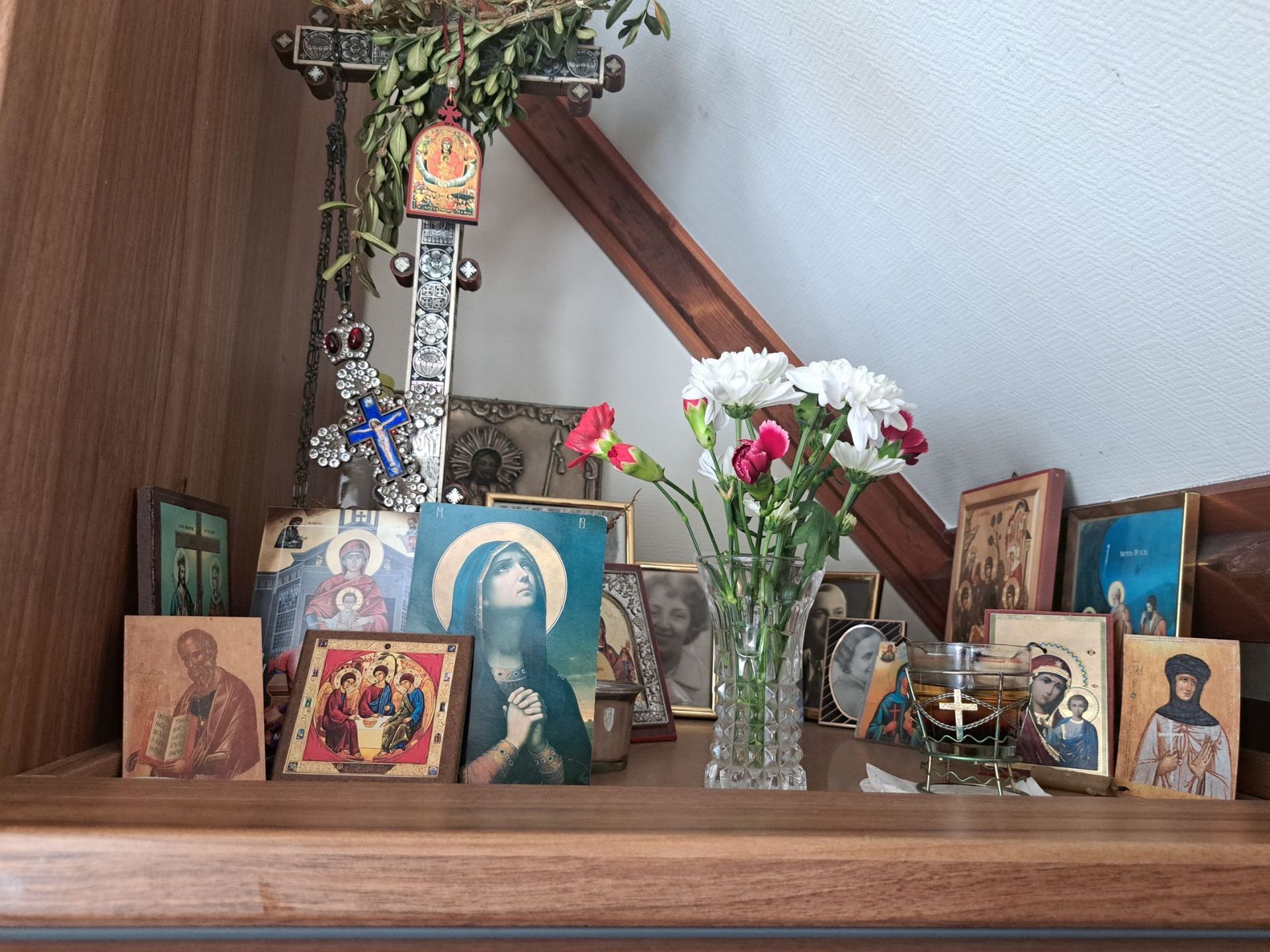 Fotografie cu iconostas