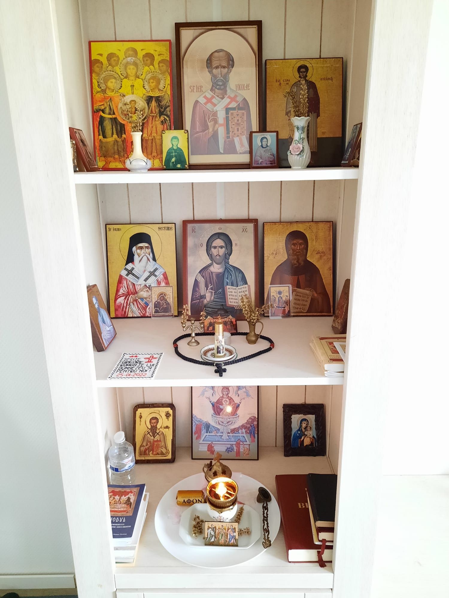 Fotografie cu iconostas