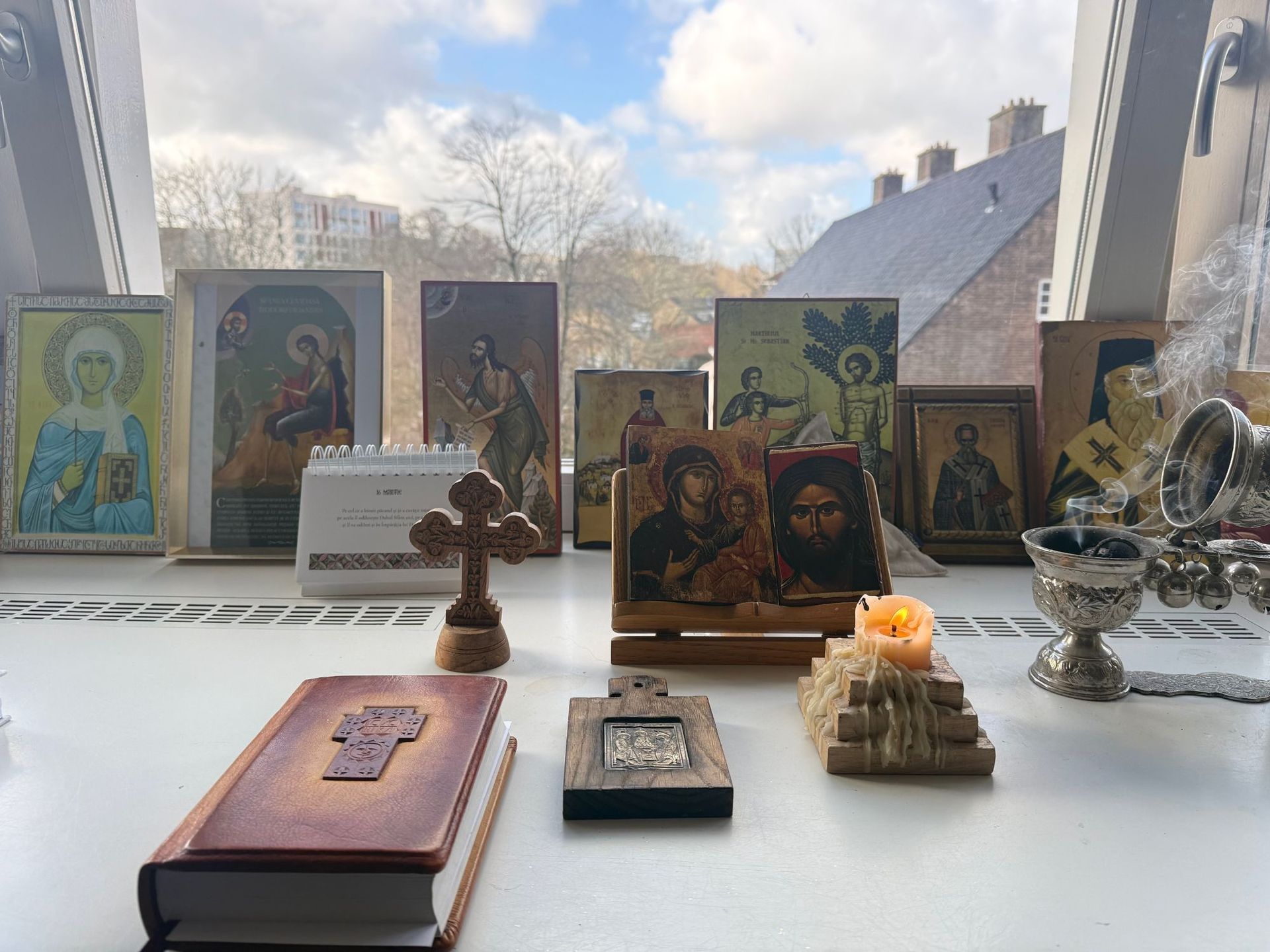 Fotografie cu iconostas