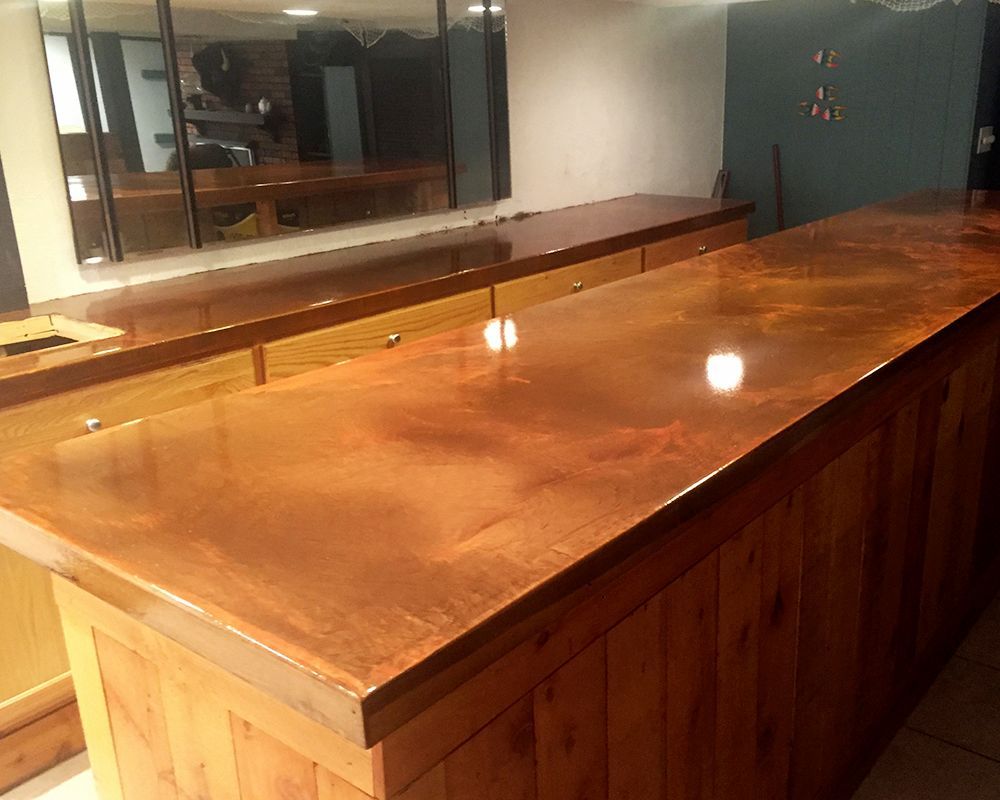 metallic+finish+bar+top