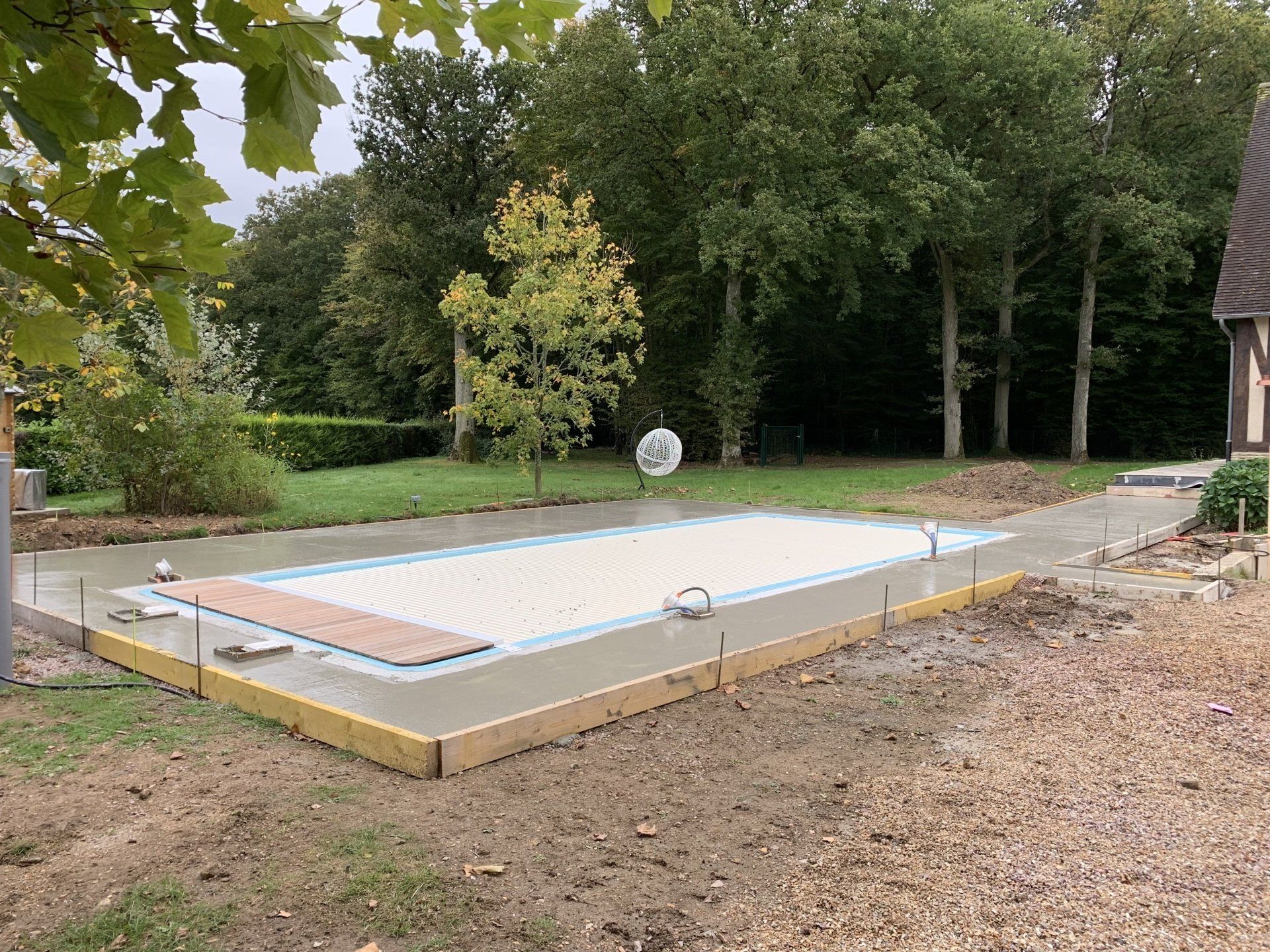 Terrassement piscine evreux