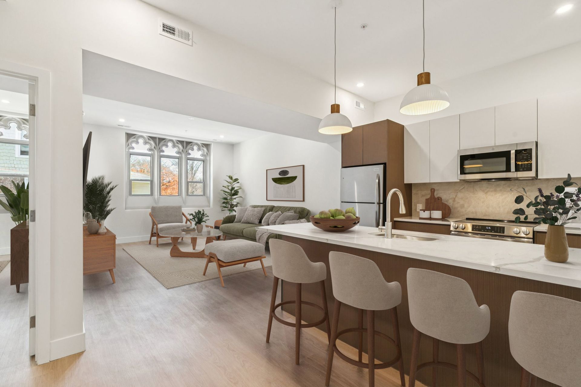 Monroe layout kitchen and living area