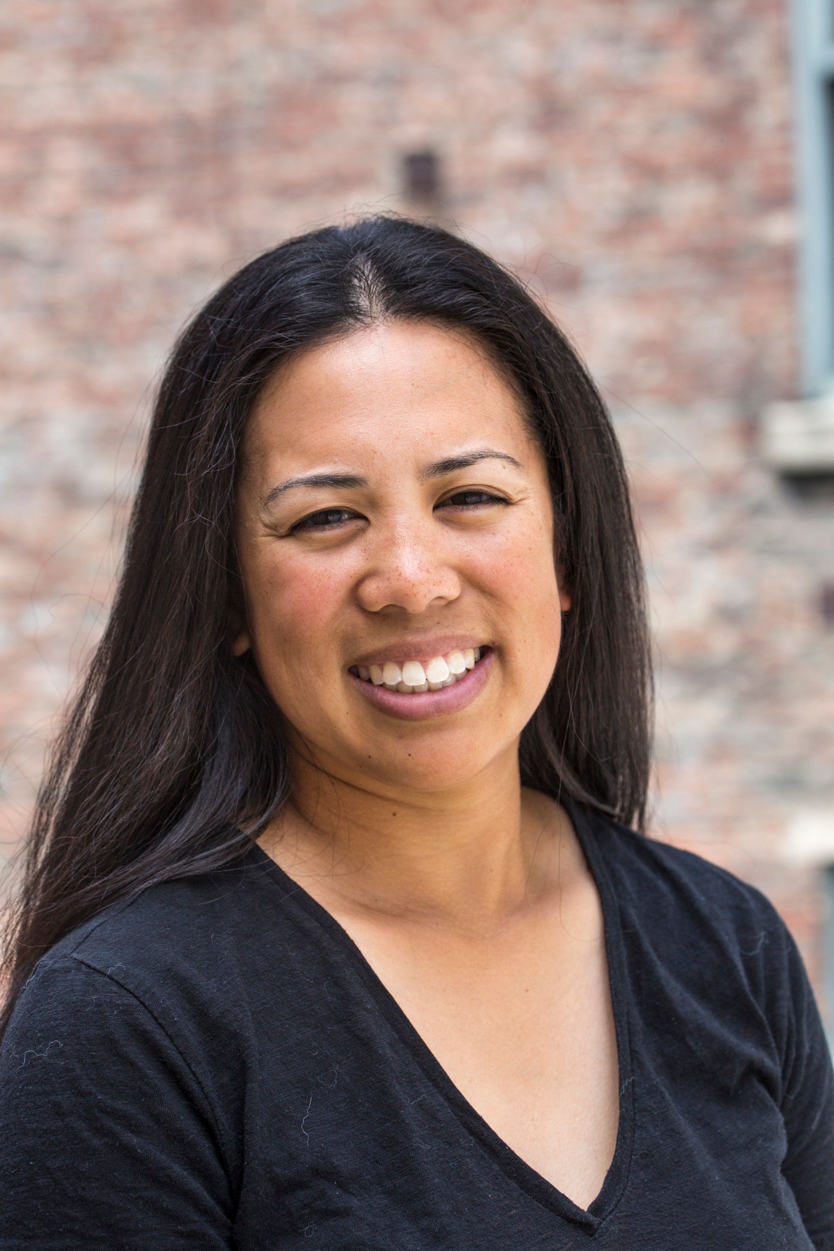 Kim Conocono Headshot
