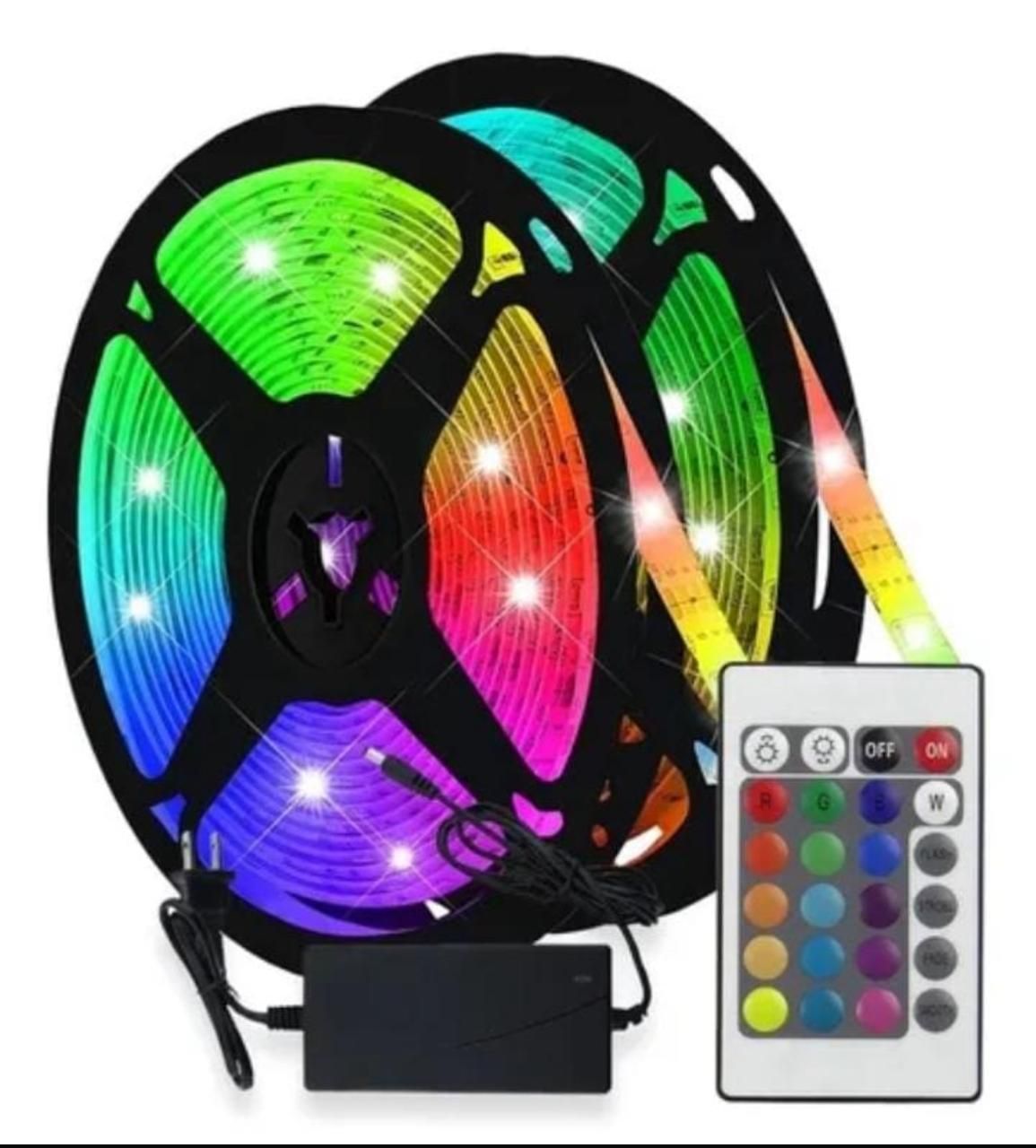 Tiras de luces LED RGB con mando a distancia, fuente de alimentación, enrolladas en carretes.