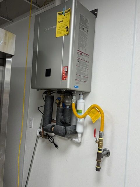 plumber for old pipes
